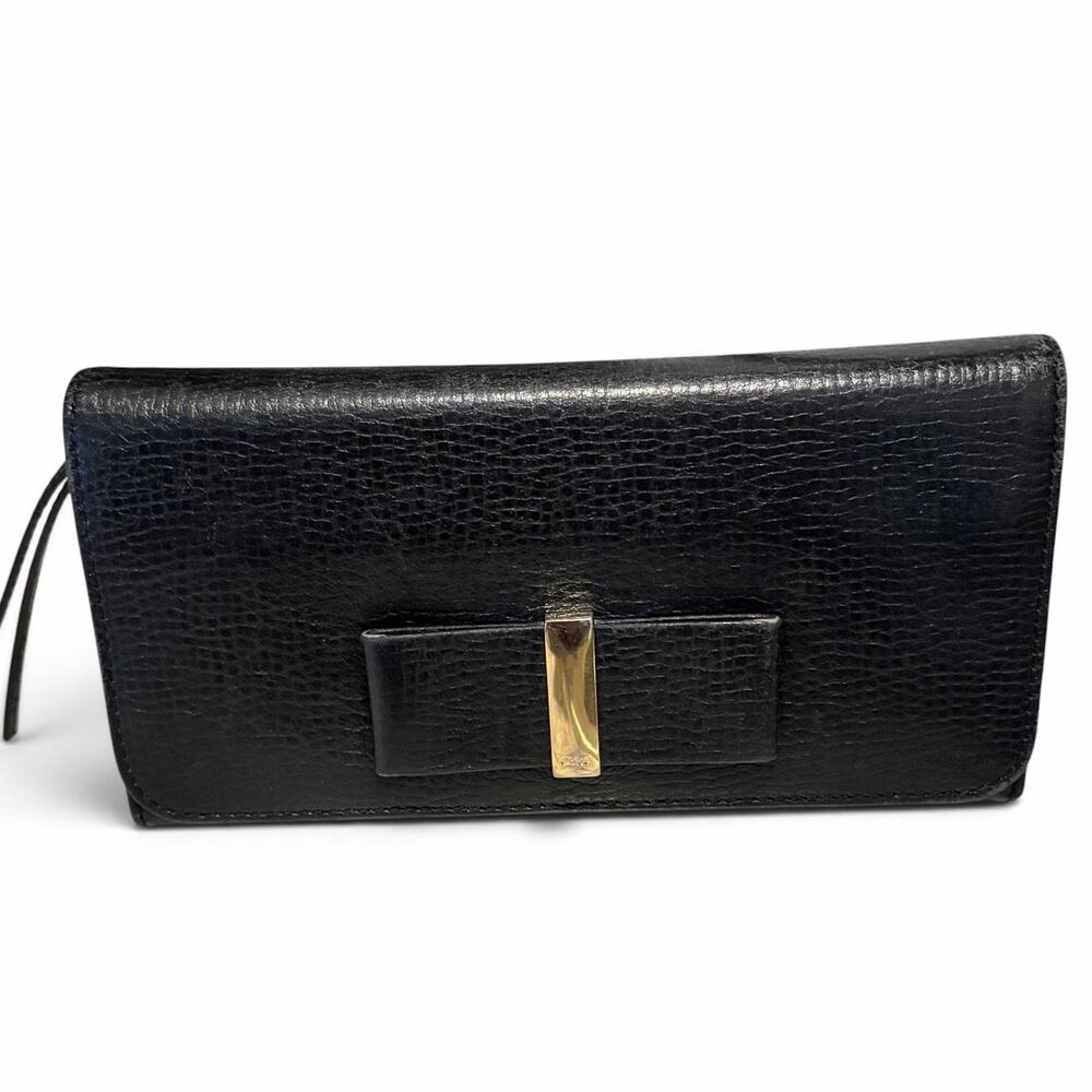 Chloé Black Textured Leather Bow Wallet with Gold-Tone Hardware